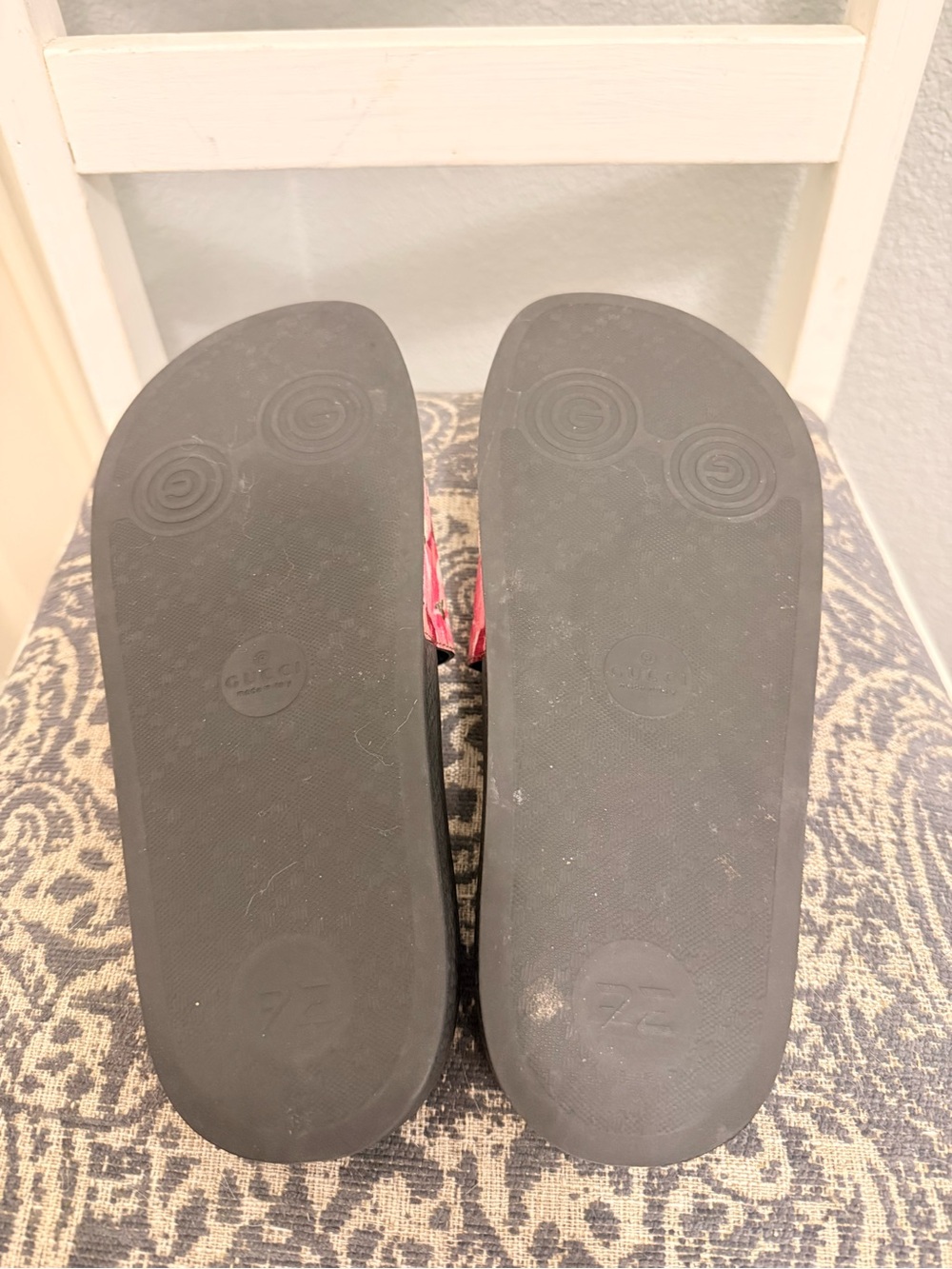 GUCCI Bloom Floral Canvas Black Slide Sandals - size 37 - Picture 4 of 6